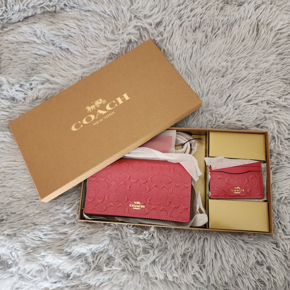 COACH Boxed Anna Foldover Clutch Crossbody And Card Set In Signature Leather - Picture 3 of 10